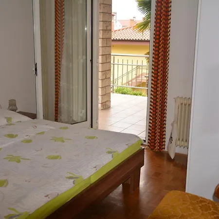 Apartments Samec Izola Exterior foto