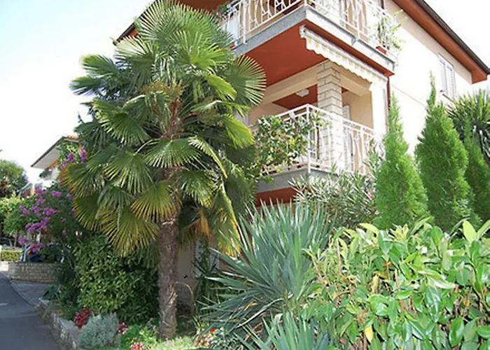 Apartments Samec